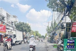 Biệt thự sân vườn 21x41 829m2 2 tầng P6 Q8 chỉ 42 tỷ 9